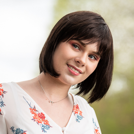 prothèse capillaire coupe mi-longue à Lyon